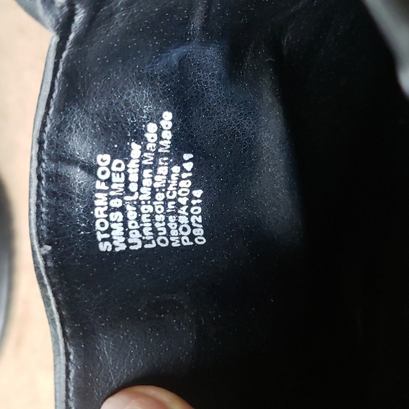 Kenneth Cole Reaction Booties - Picture 2 of 4